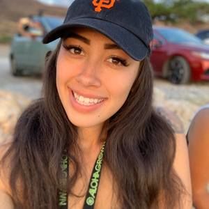 Meet your Posher, Ronee